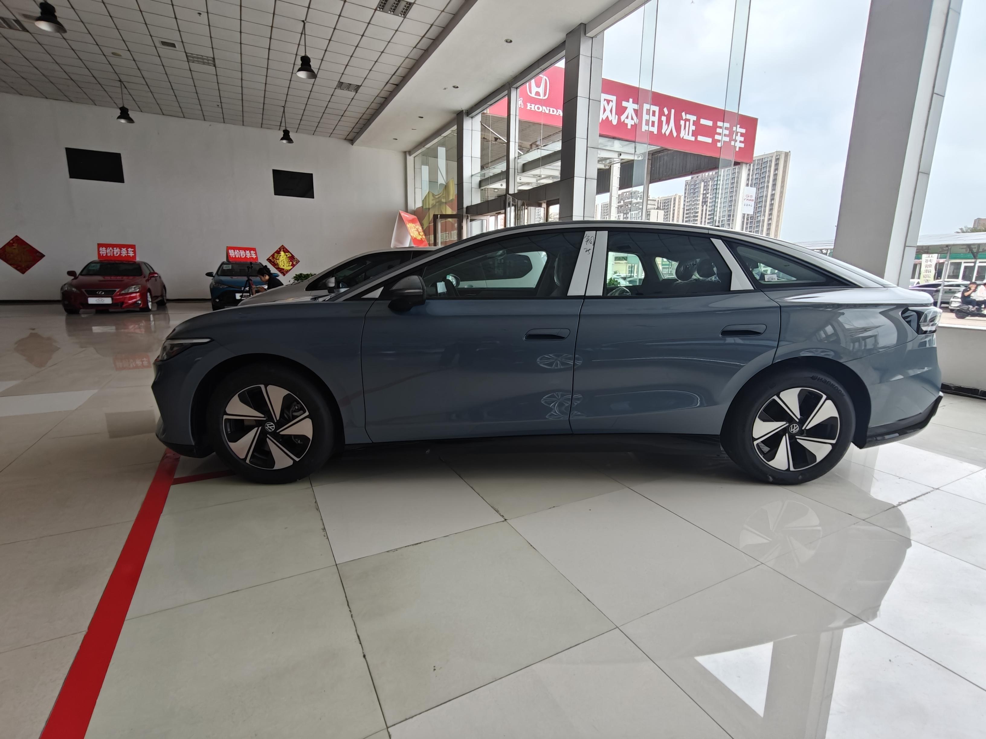 Volkswagen ID.7 2024 thumb 10