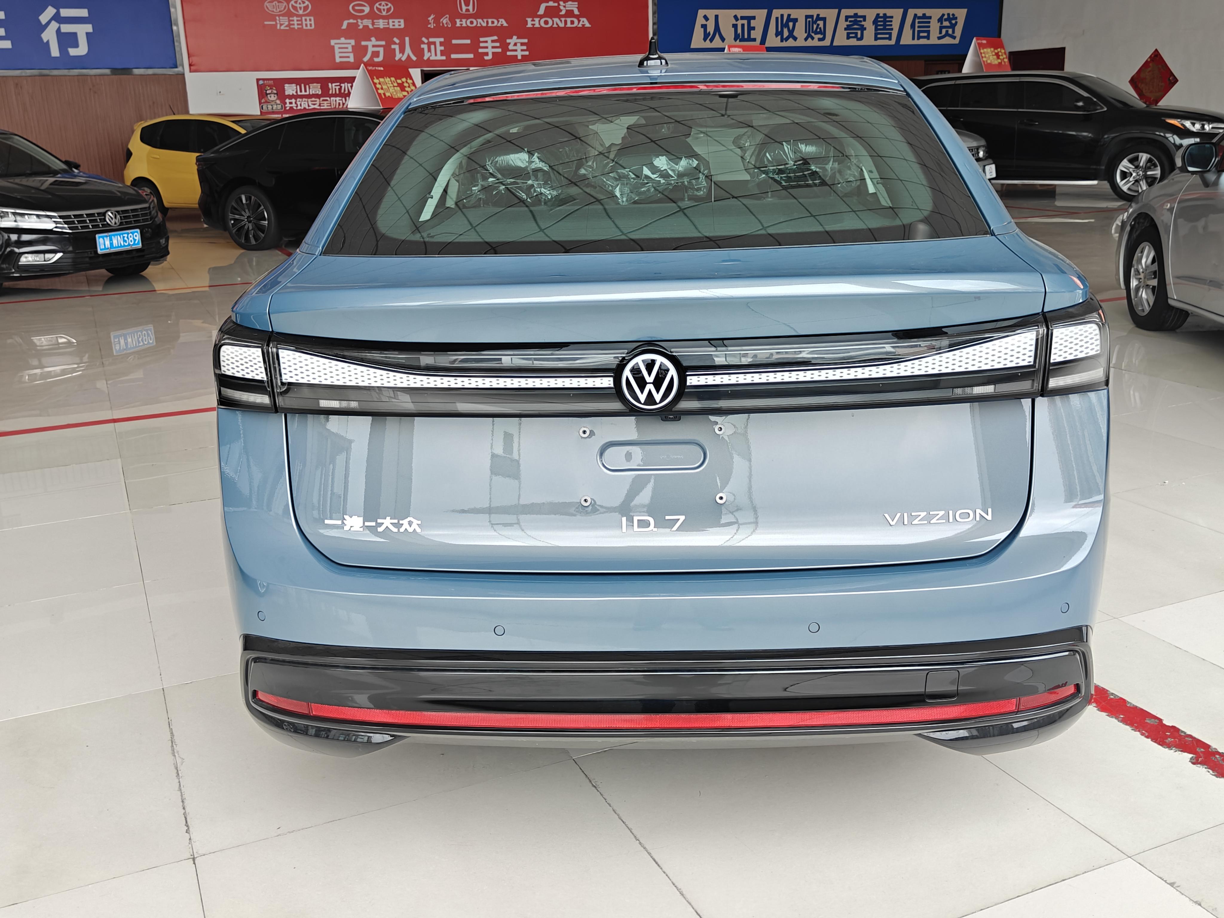Volkswagen ID.7 2024 thumb 11