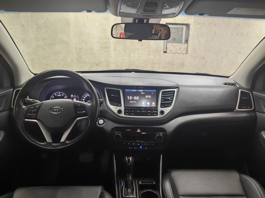 Hyundai Tucson 2015 thumb 5