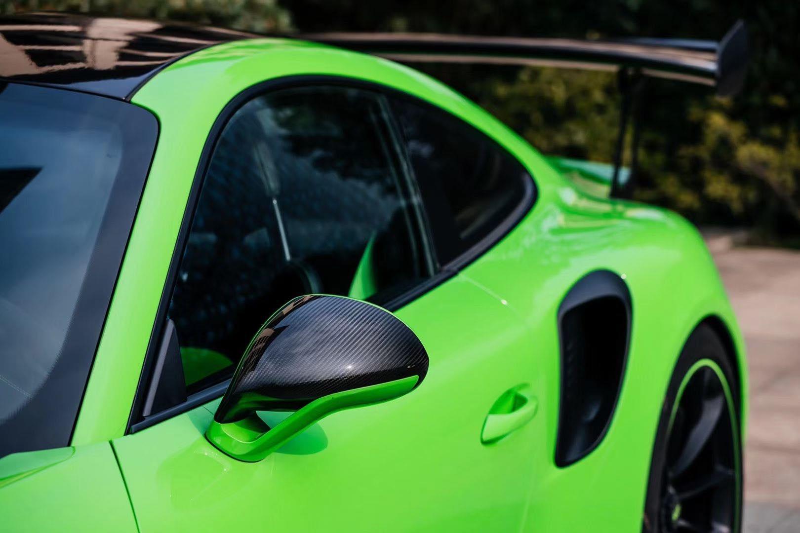 Porsche 911 2018 thumb 7