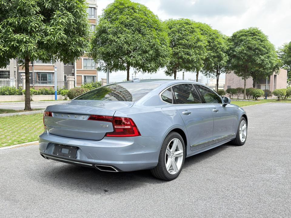 Volvo S90 2019 thumb 4