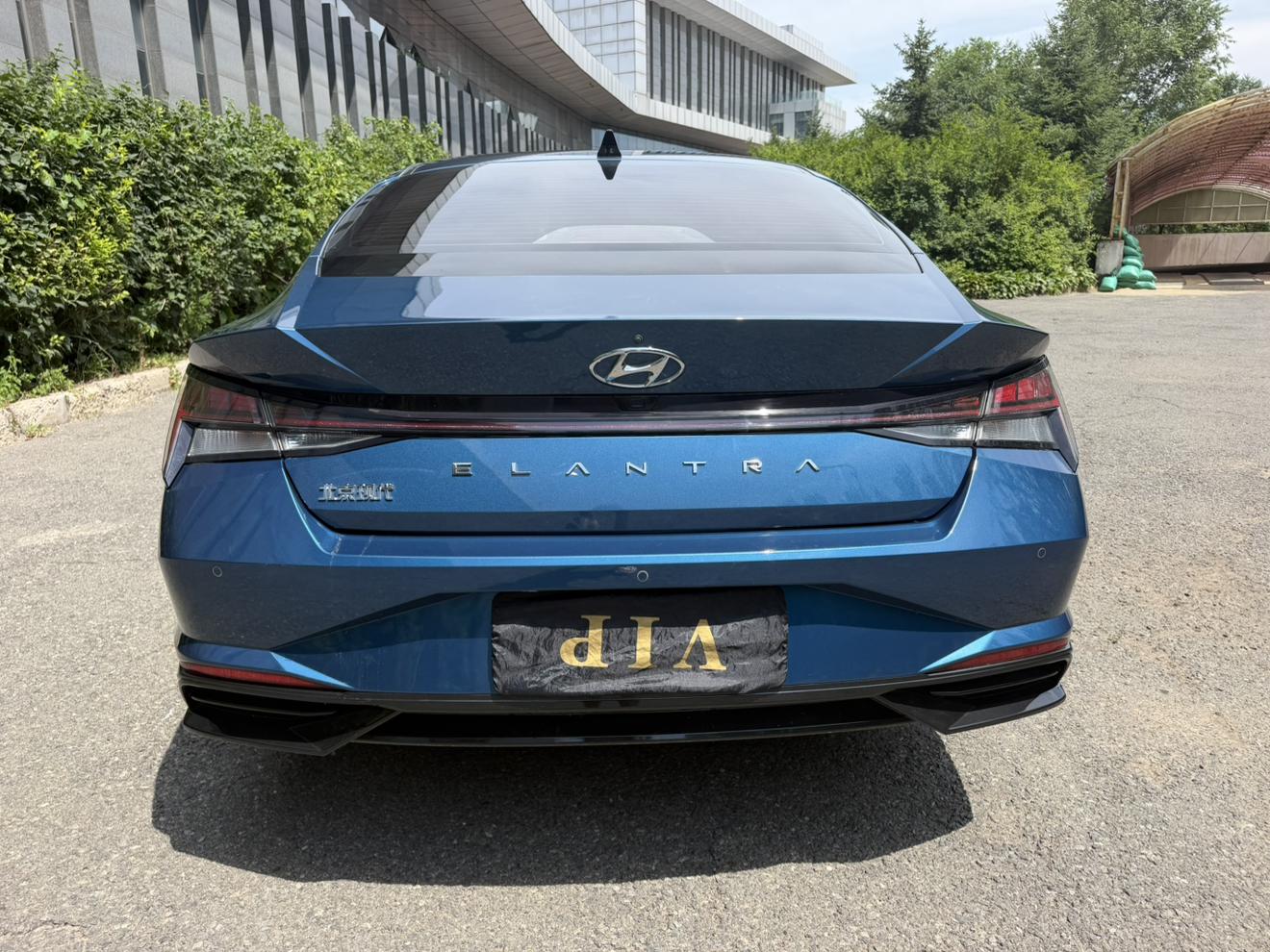 Hyundai Elantra 2022 thumb 3