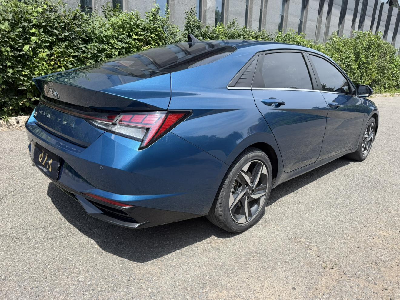 Hyundai Elantra 2022 thumb 4