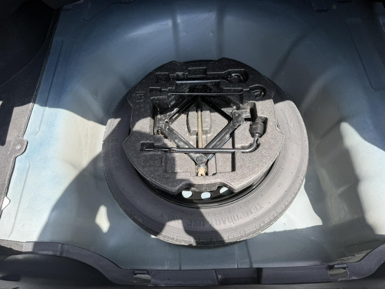 Hyundai Elantra 2022 thumb 5