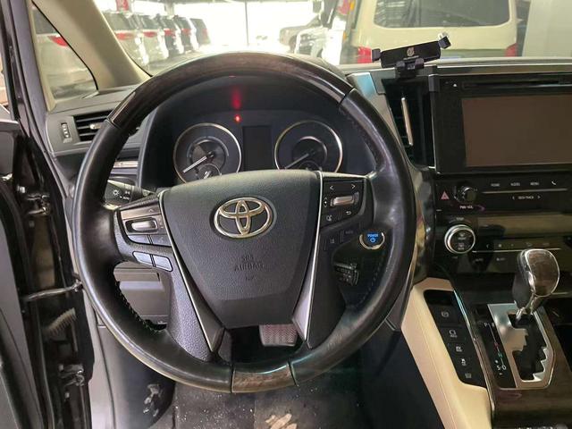Toyota Vellfire 2019 thumb 8