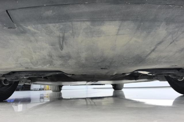 Tesla Model 3 2020 thumb 5