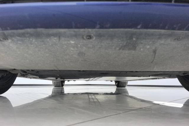 Tesla Model 3 2020 thumb 8