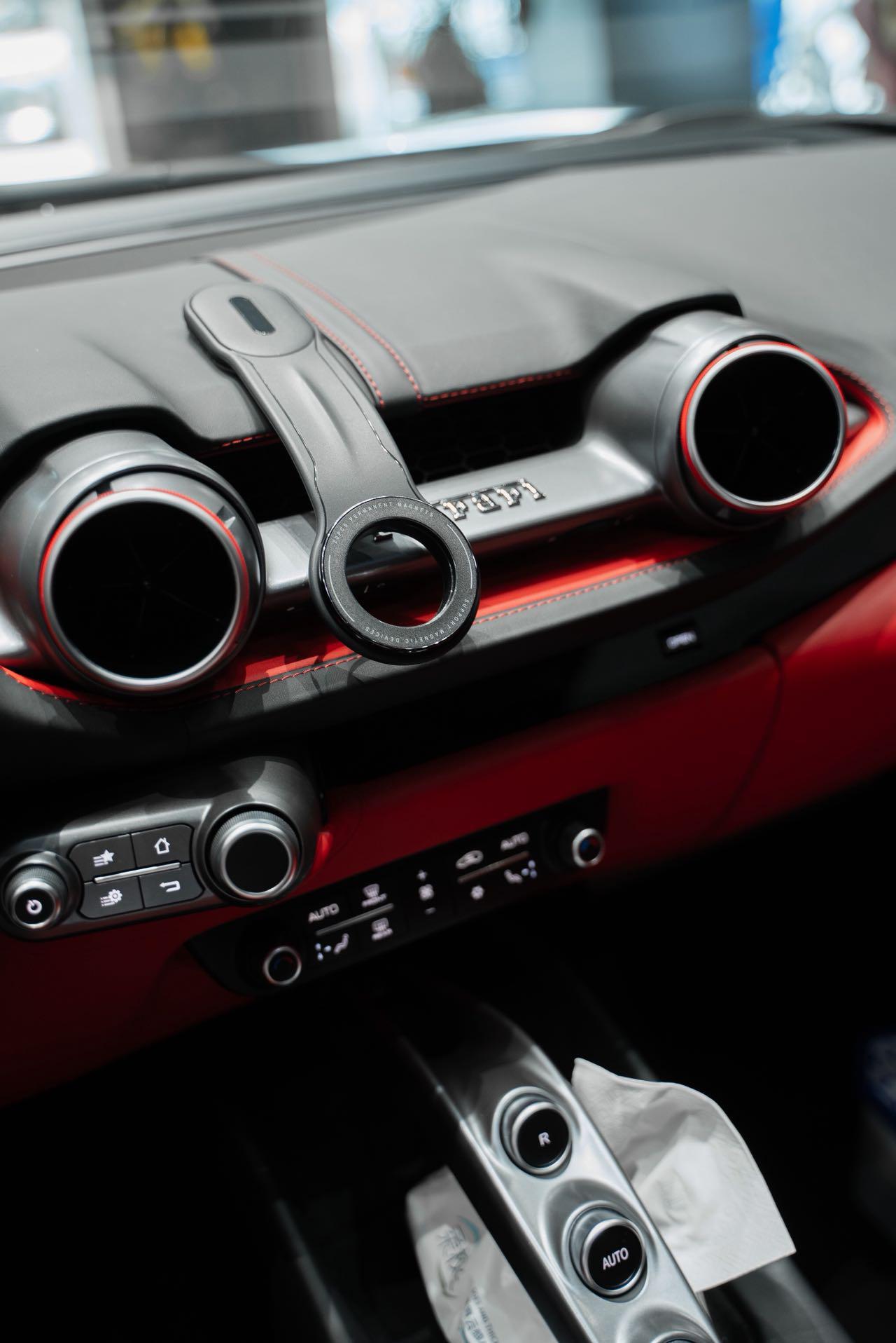 Ferrari 812 2017 thumb 5