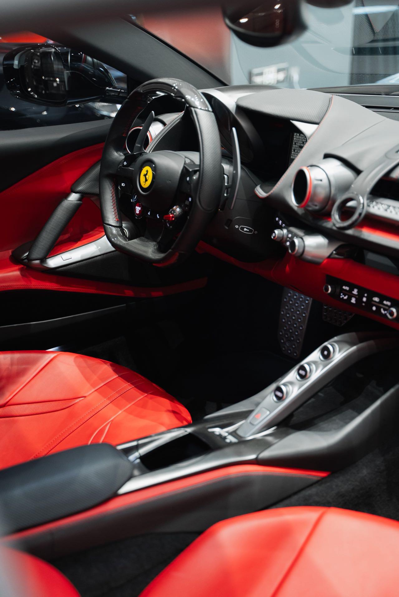 Ferrari 812 2017 thumb 7