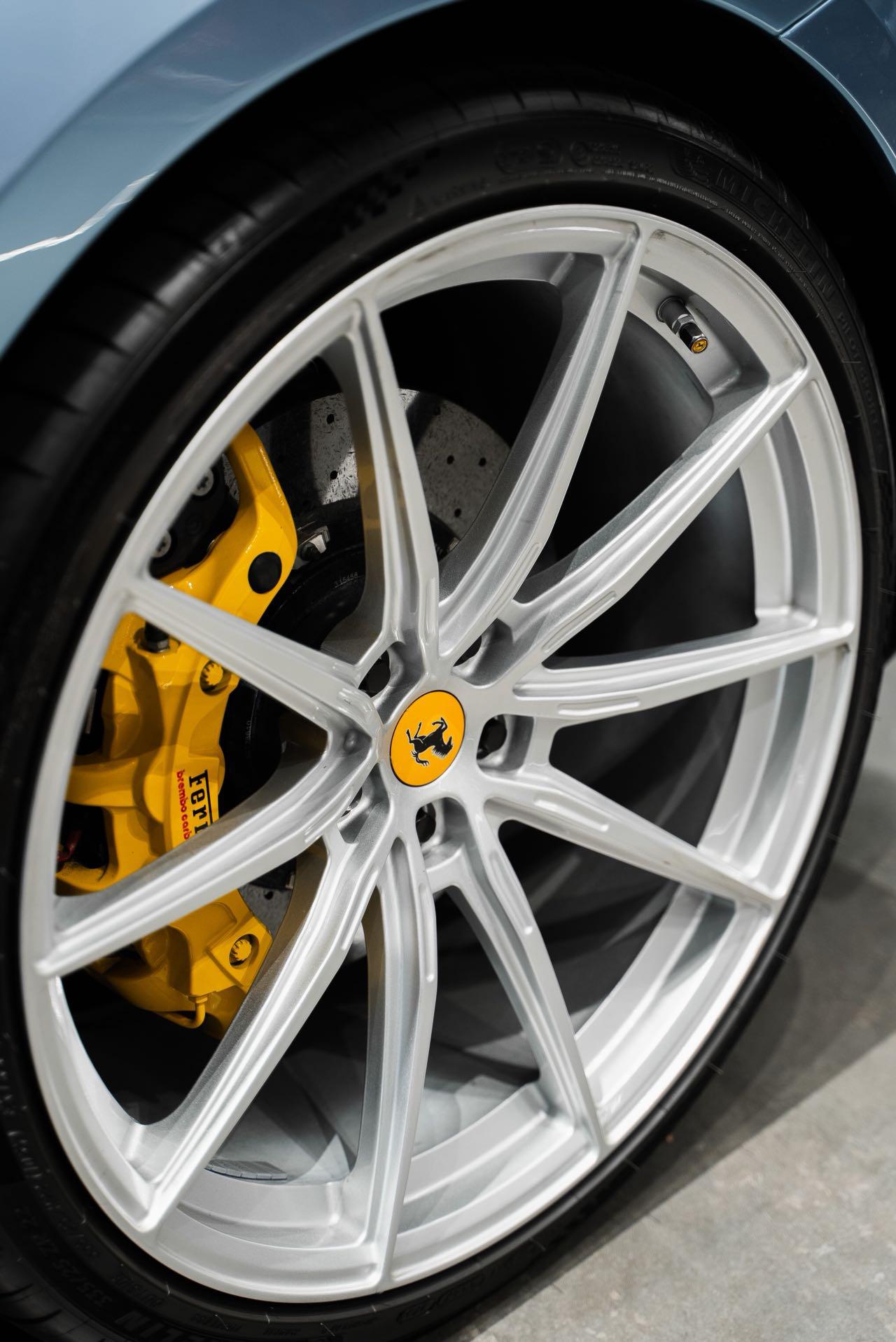 Ferrari 812 2017 thumb 11