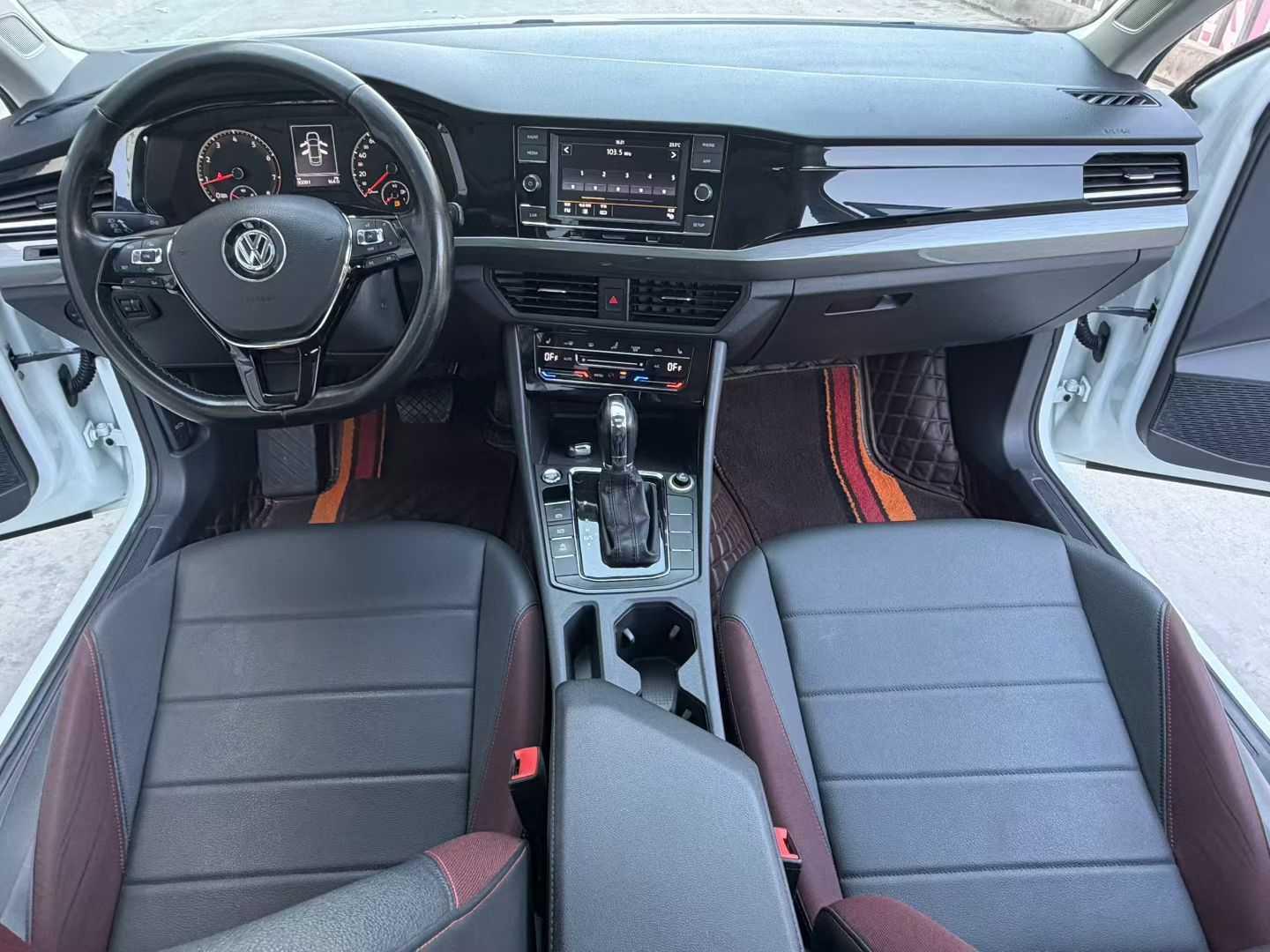 Volkswagen Bora 2020 thumb 4
