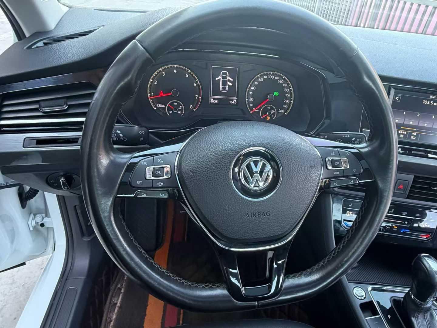 Volkswagen Bora 2020 thumb 5