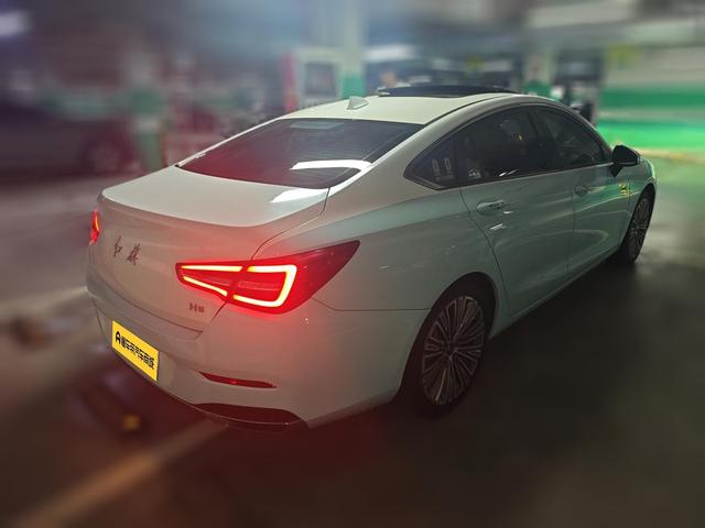 Hongqi H5 2022 thumb 2