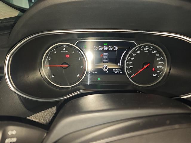 Hongqi H5 2022 thumb 11