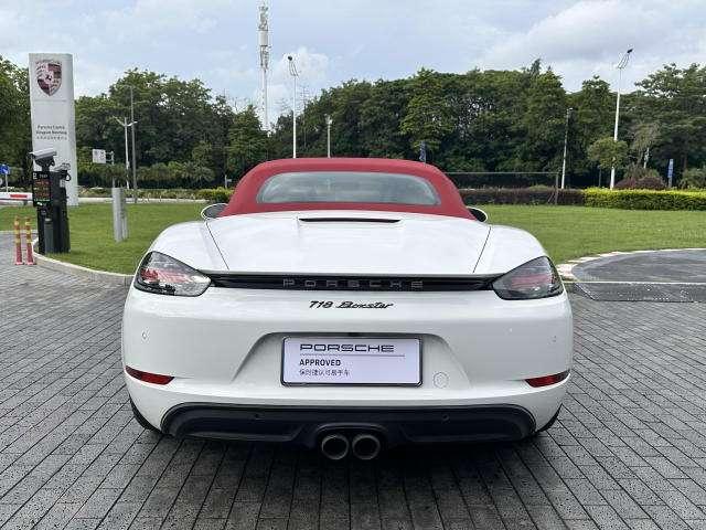 Porsche 718 2025 thumb 2