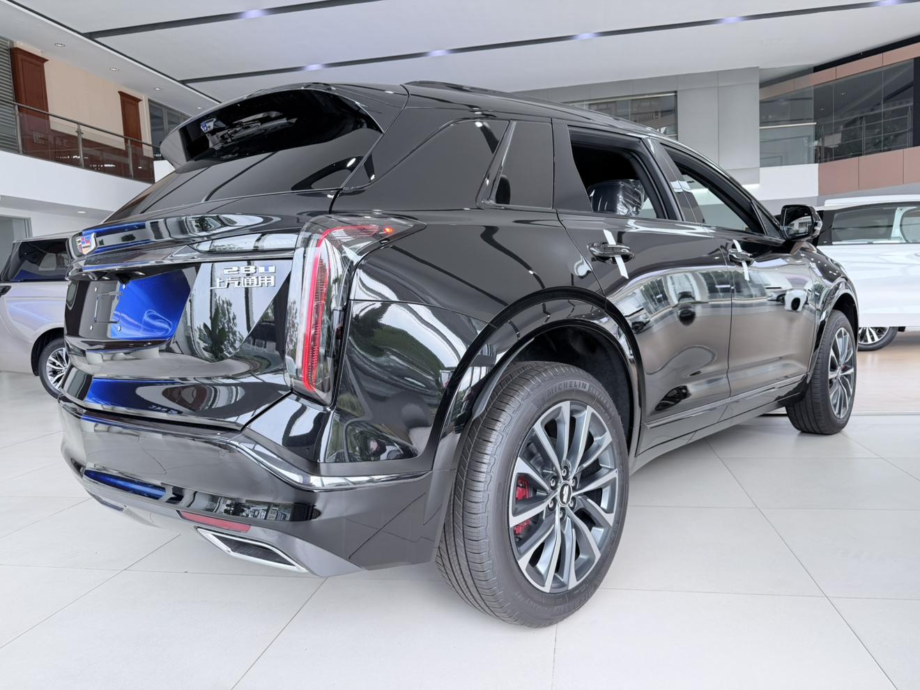 Cadillac XT5 2026 thumb 3
