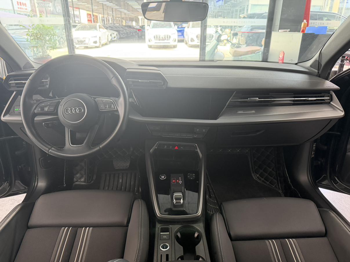 Audi A3 2023 thumb 8