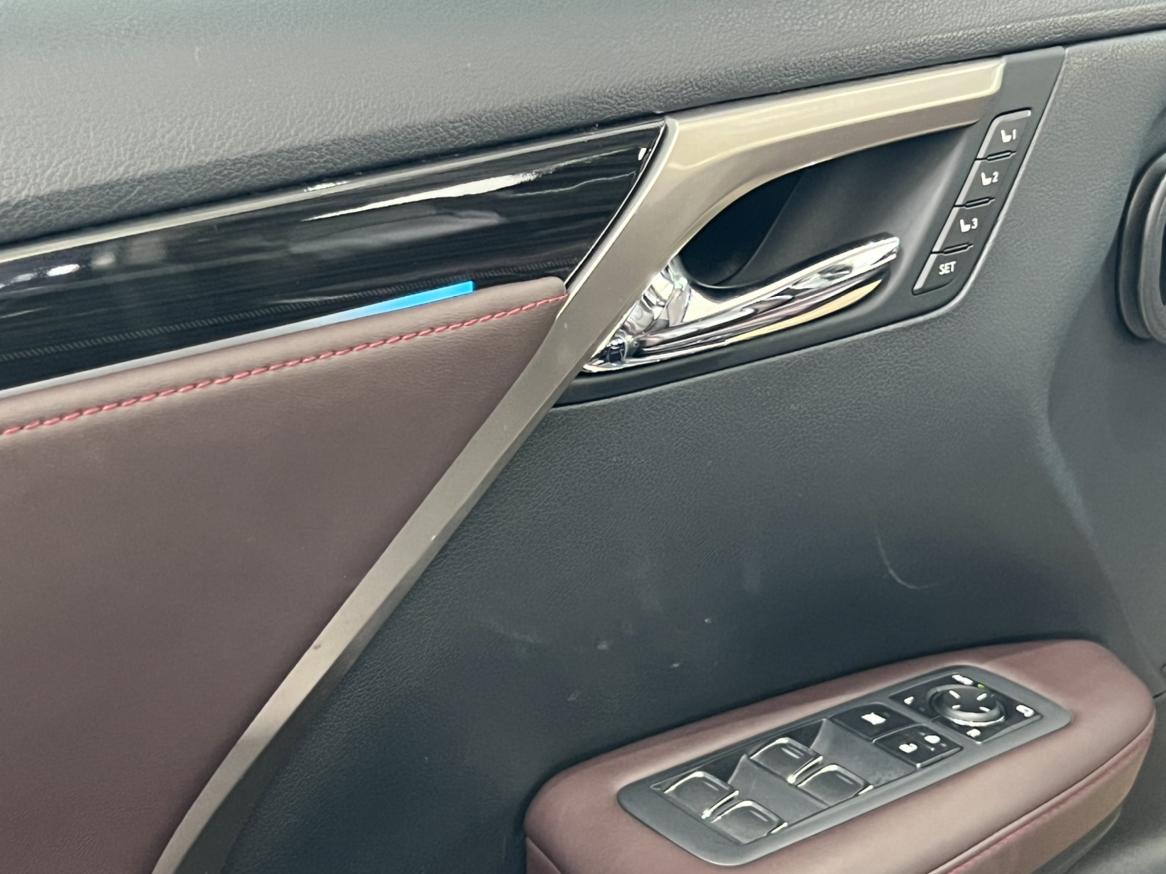Lexus RX 2020 thumb 10