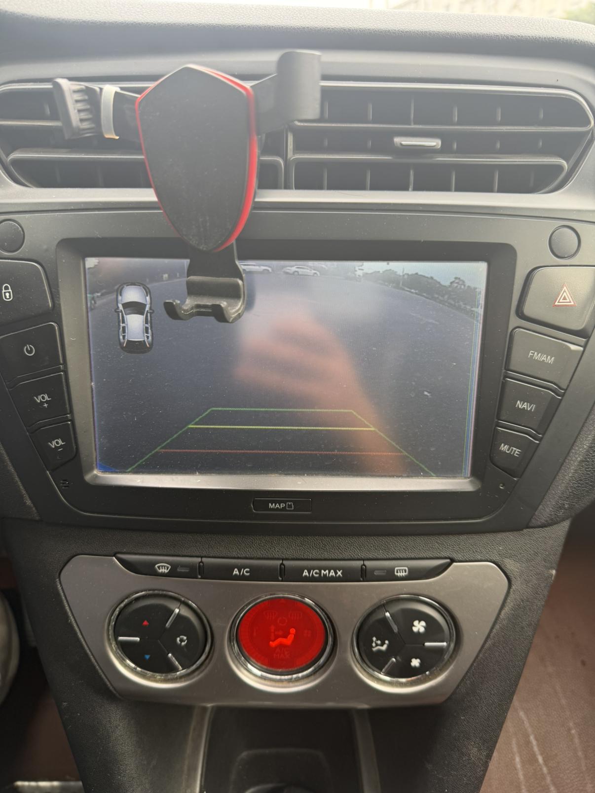 Peugeot 301 2014 thumb 8