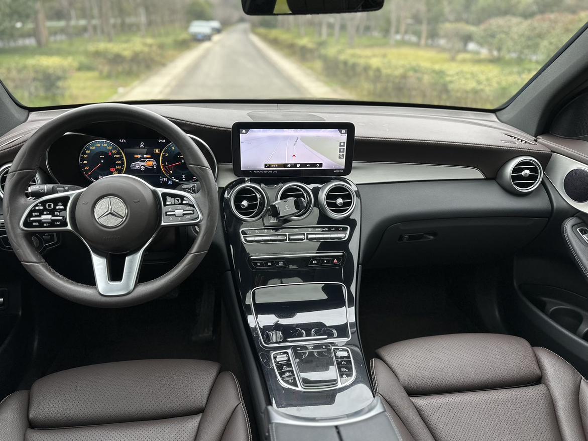 Mercedes-Benz GLC 2022 thumb 4