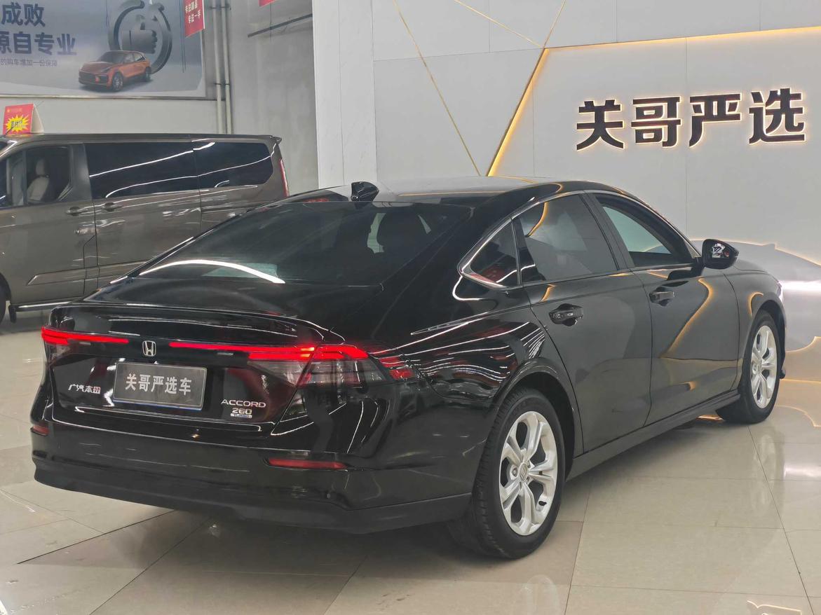 Honda Accord 2024 thumb 4