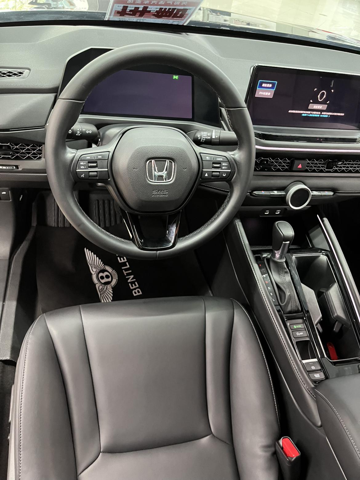 Honda Accord 2024 thumb 6