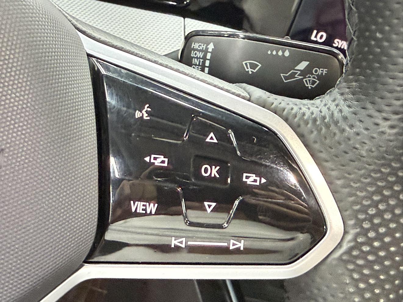 Volkswagen Lamando 2023 thumb 8