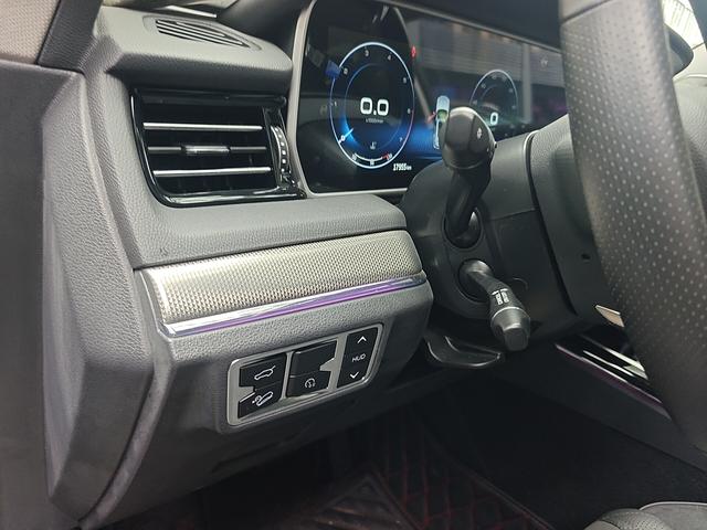 Hongqi HS5 2022 thumb 12