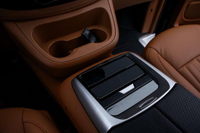 Mercedes-Benz Wei Ting 2023 thumb 5