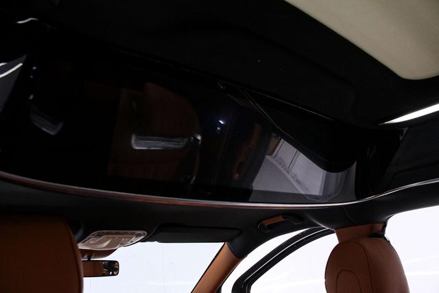 Mercedes-Benz Wei Ting 2023 thumb 6