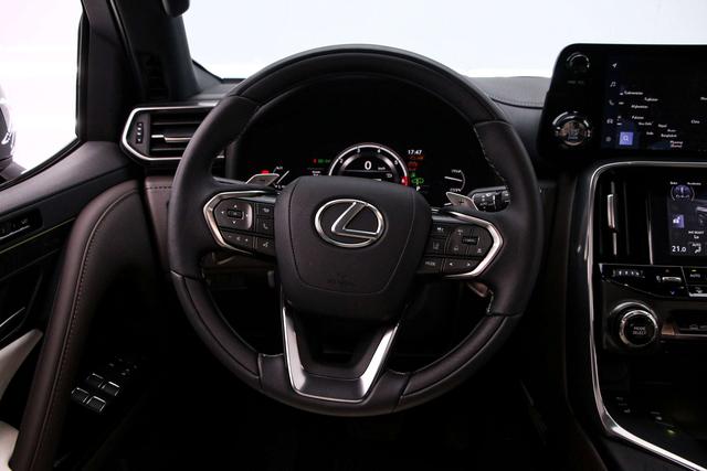 Lexus LX 2024 thumb 11