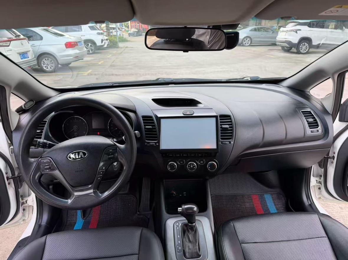 Kia K3 2015 thumb 3