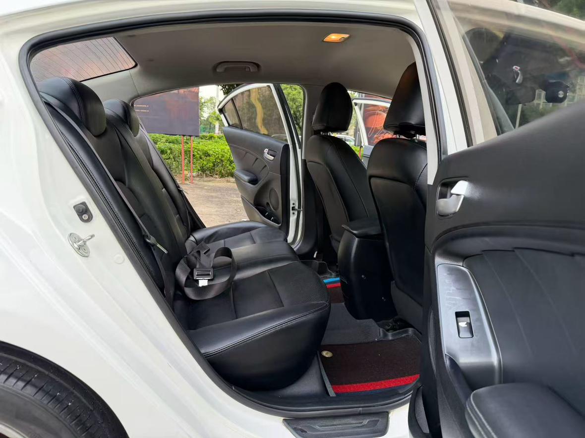 Kia K3 2015 thumb 7