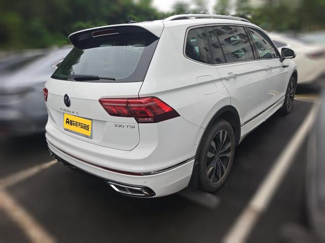 Volkswagen Tiguan 2023 thumb 2