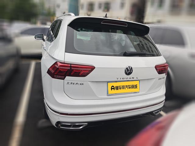 Volkswagen Tiguan 2023 thumb 3