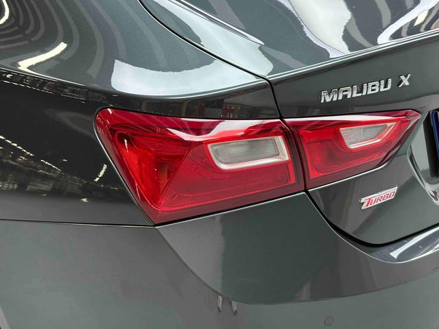 Chevrolet Malibu 2017 thumb 10