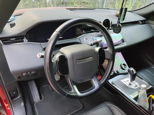 Land Rover Evoque 2020 thumb 9
