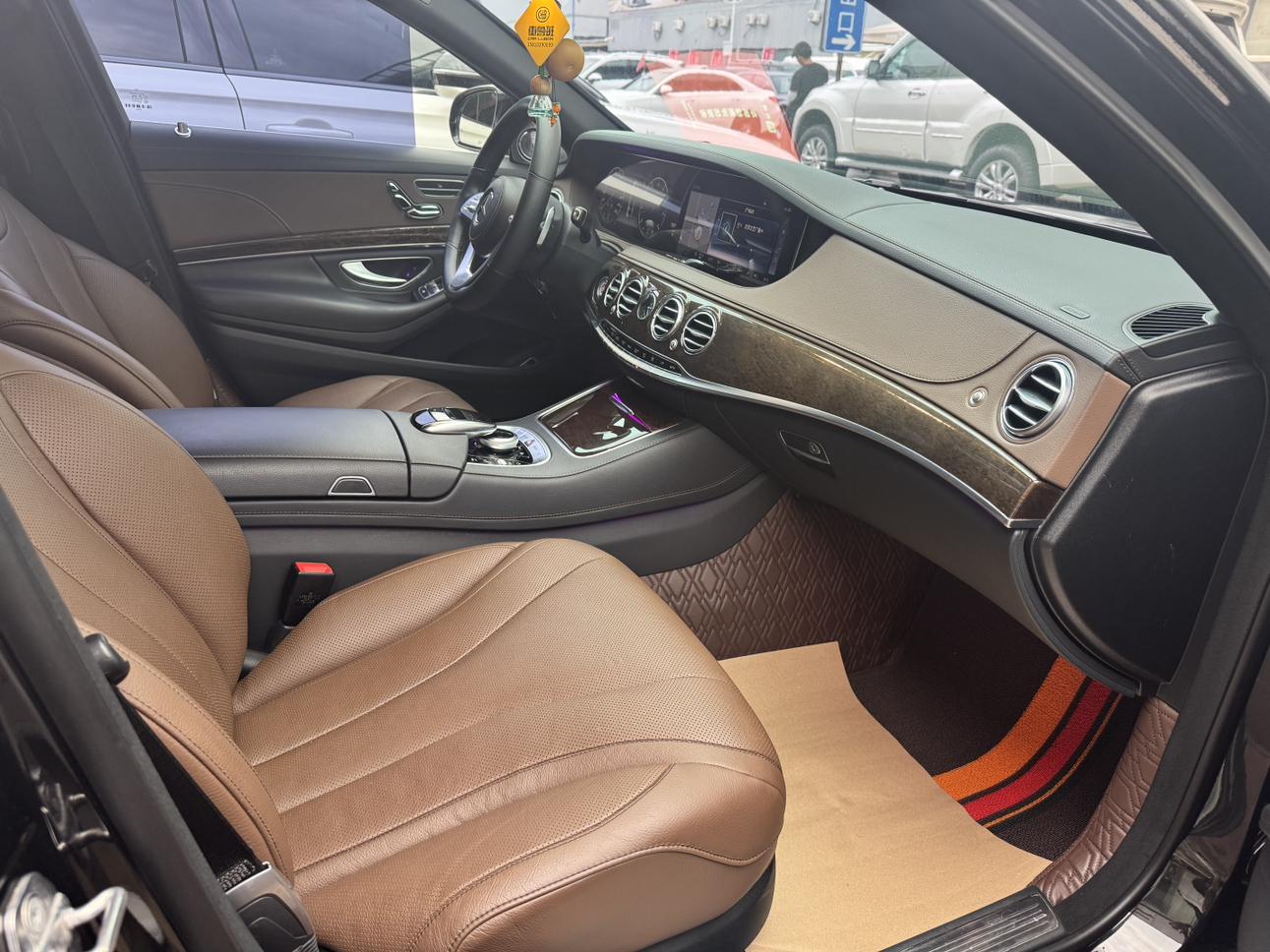 Mercedes-Benz S-Класс 2018 thumb 8