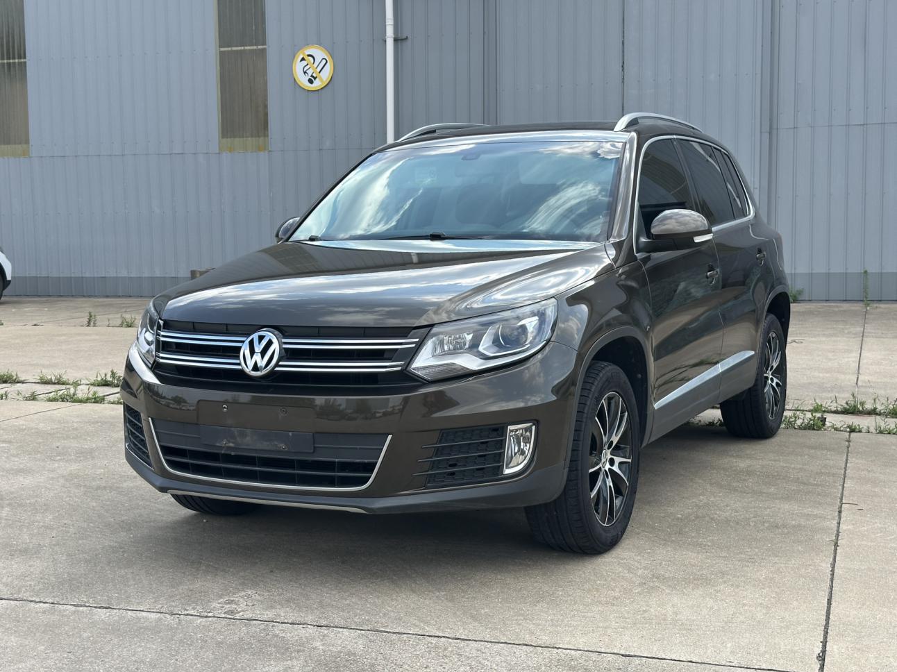 Volkswagen Tiguan 2016 thumb 10