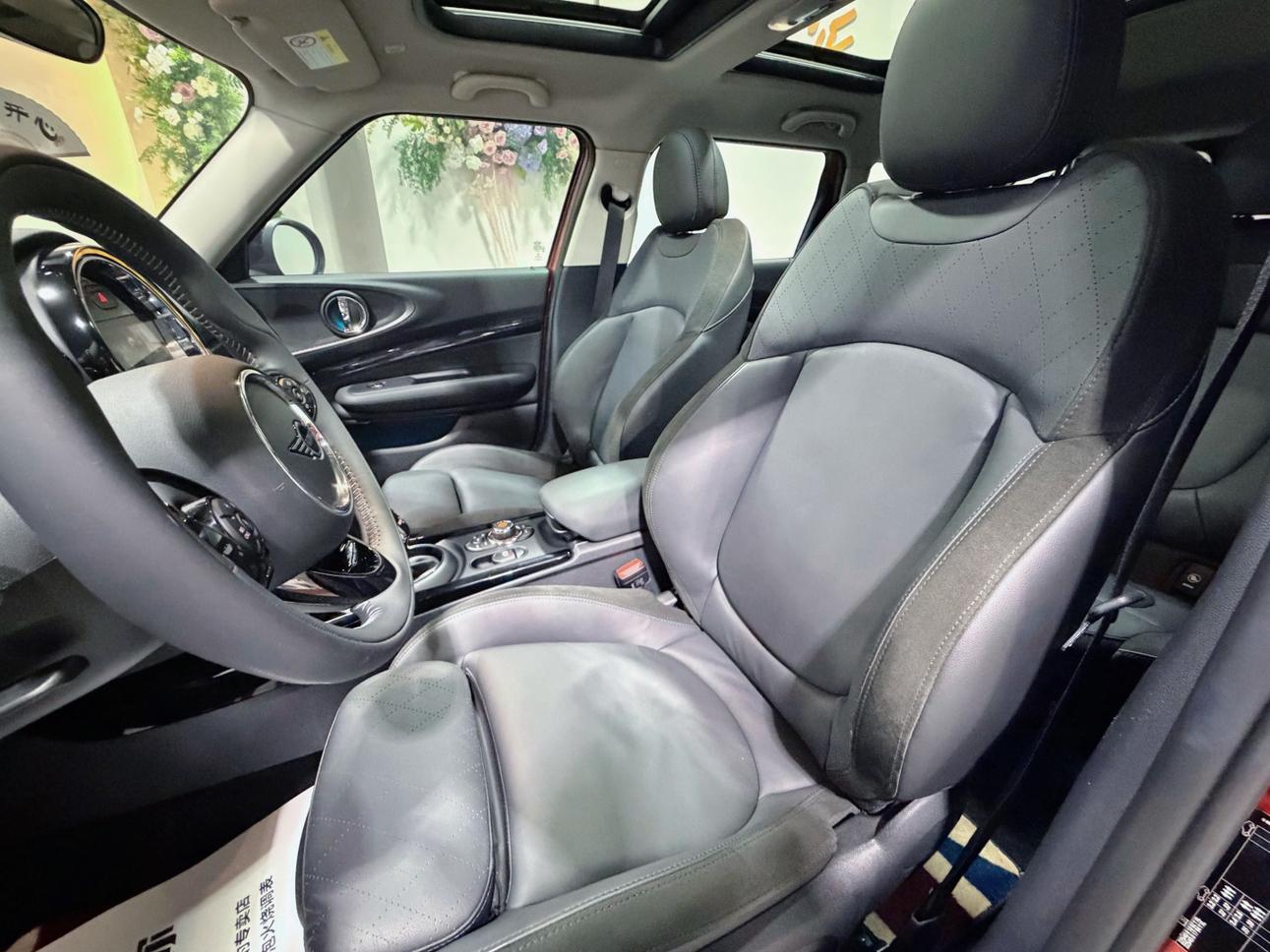 Mini Clubman 2021 thumb 10