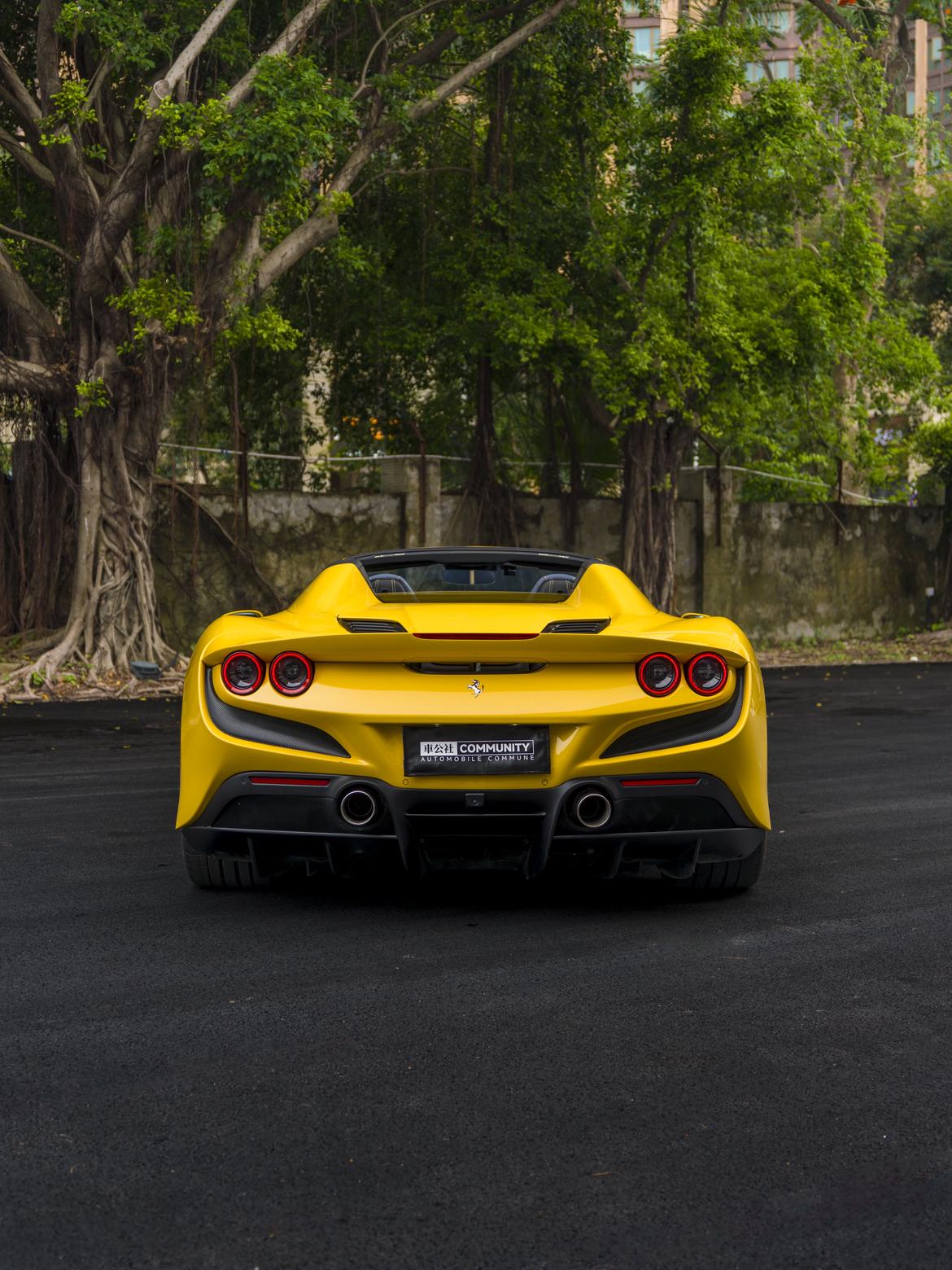 Ferrari F8 2020 thumb 12