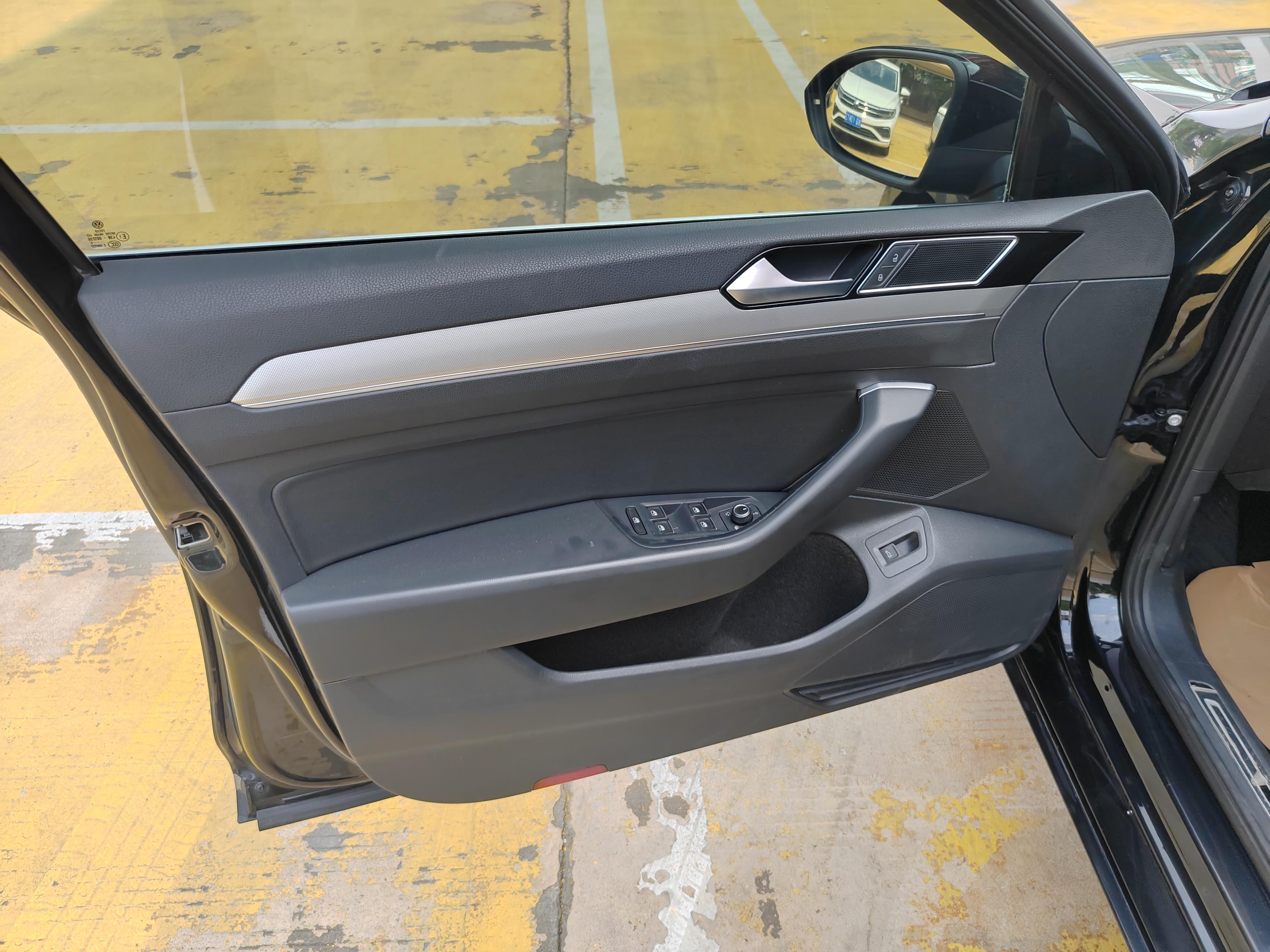Volkswagen Magotan 2018 thumb 11