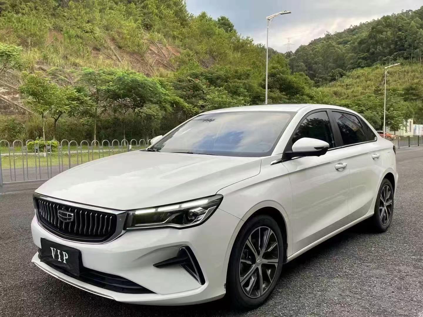 Geely Emgrand 2022 thumb 8