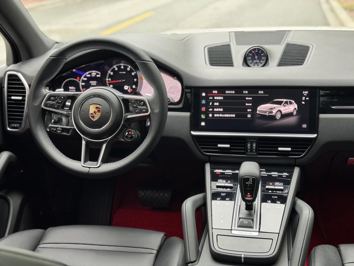 Porsche Cayenne 2023 thumb 8