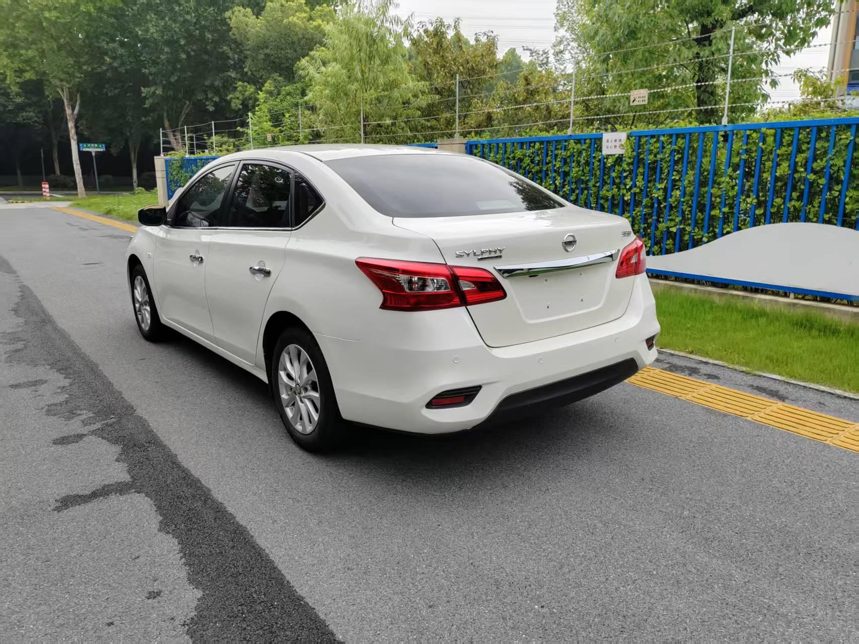 Nissan Sylphy 2021 thumb 3