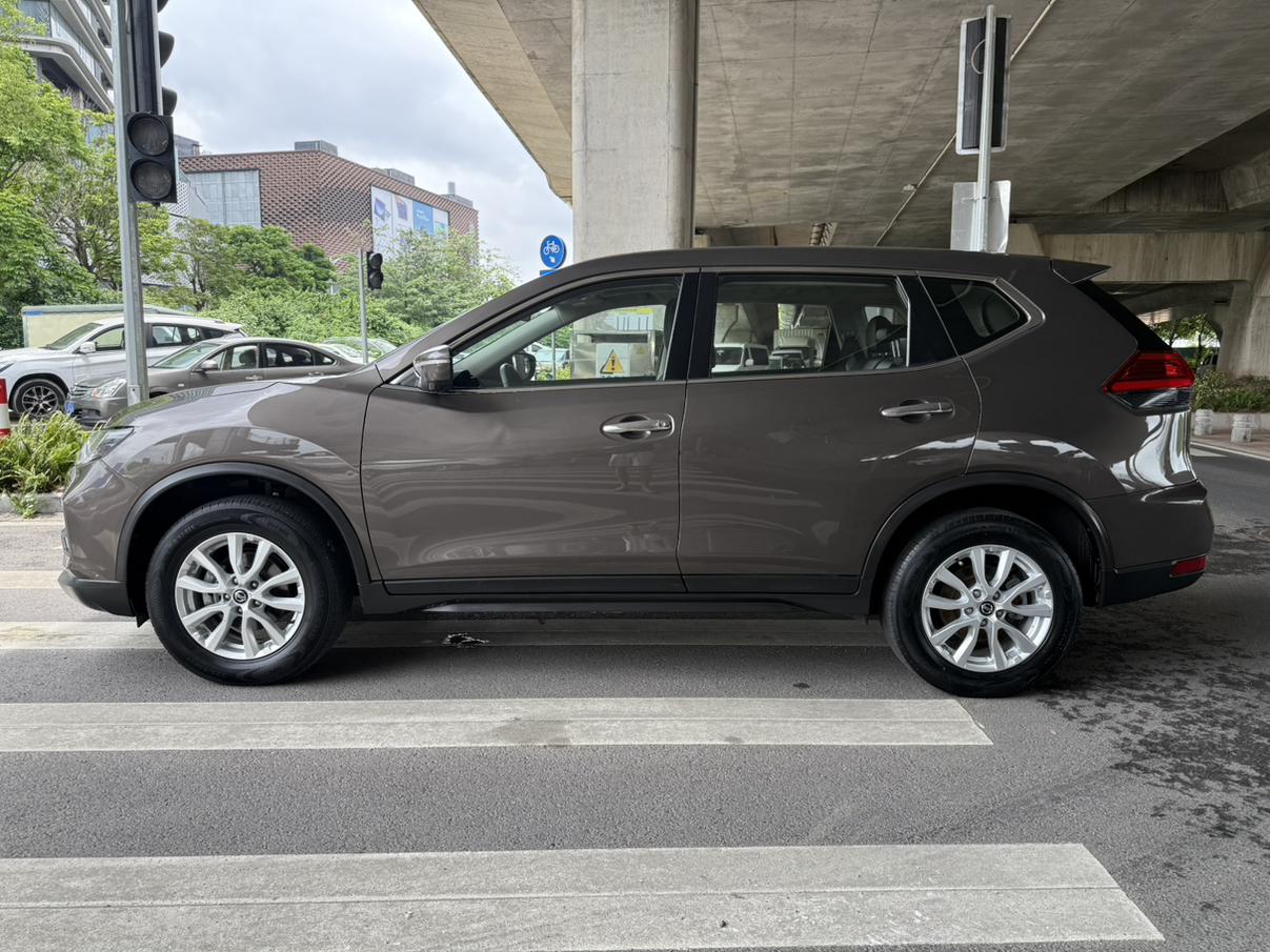 Nissan X-Trail 2019 thumb 12