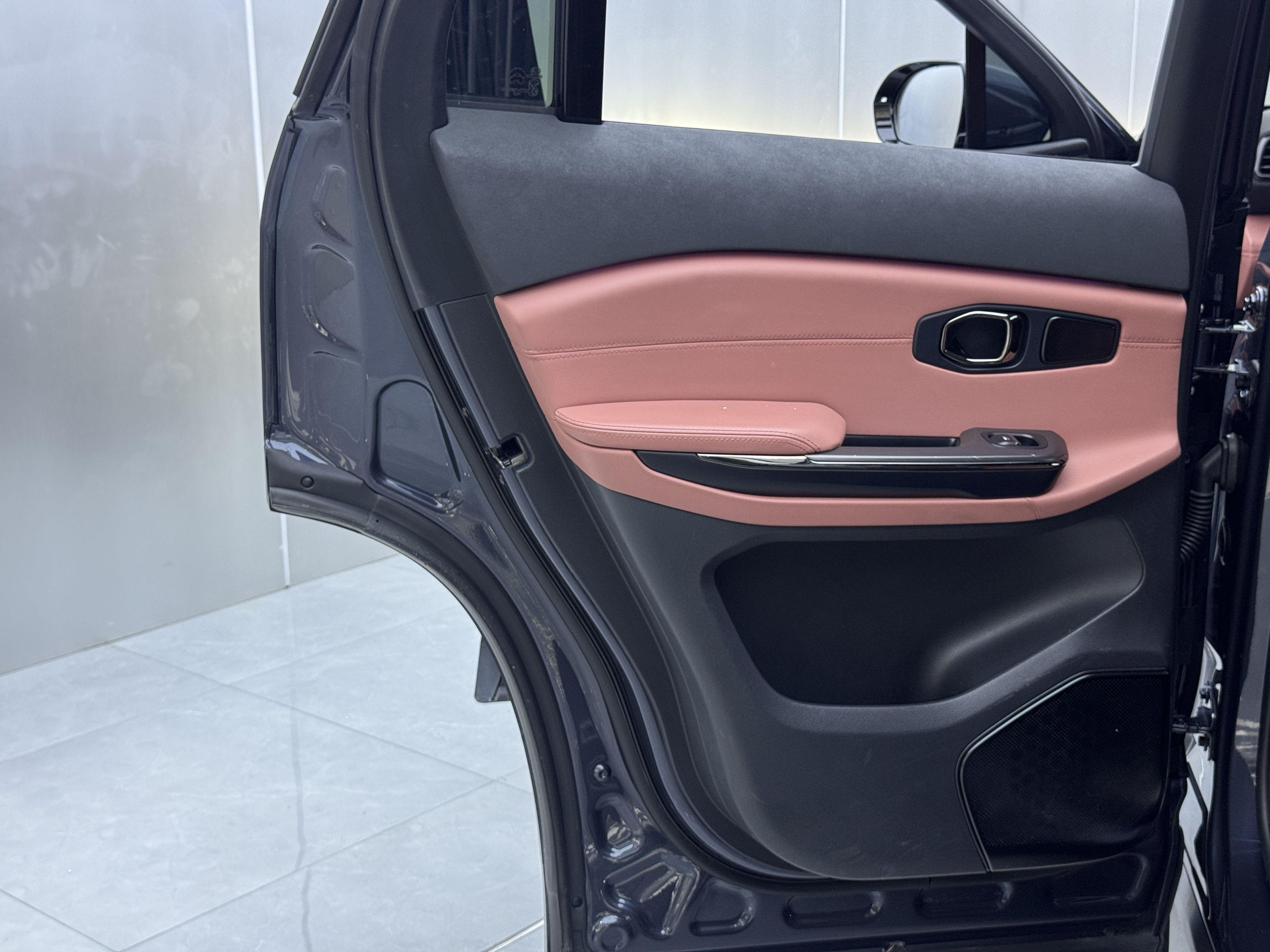 Nio EC6 2020 thumb 7