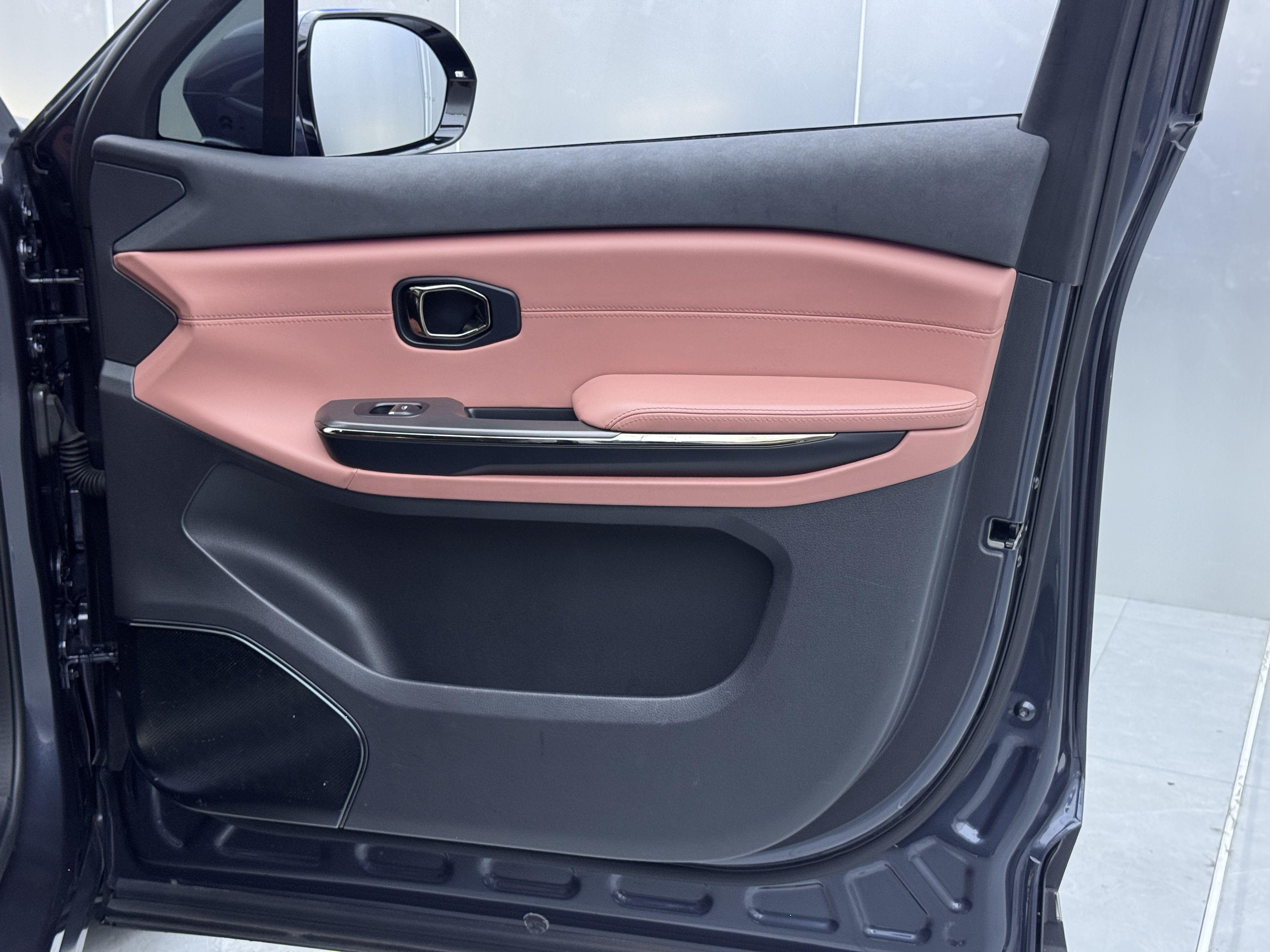 Nio EC6 2020 thumb 9