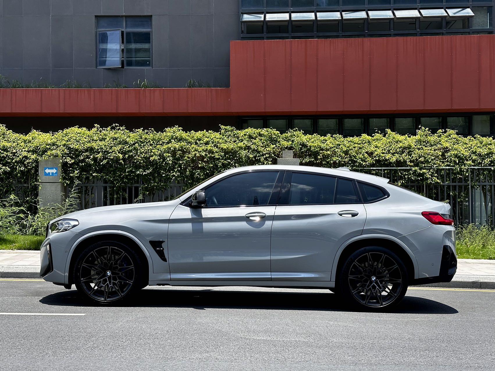 BMW X4 M 2022 thumb 2