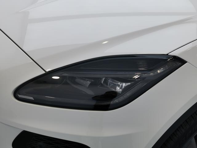 Jaguar E-Pace 2024 thumb 10